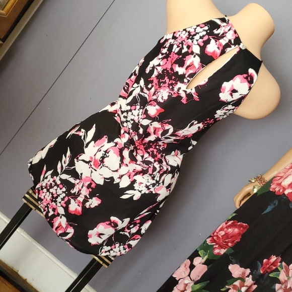 CLEARANCE Stunning Floral A Line Dress - Picture 3 of 10
